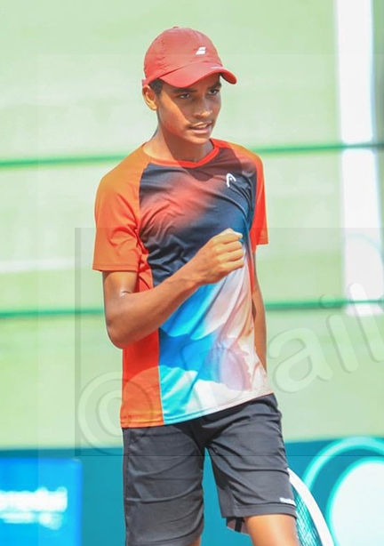 Raguin roars on home soil