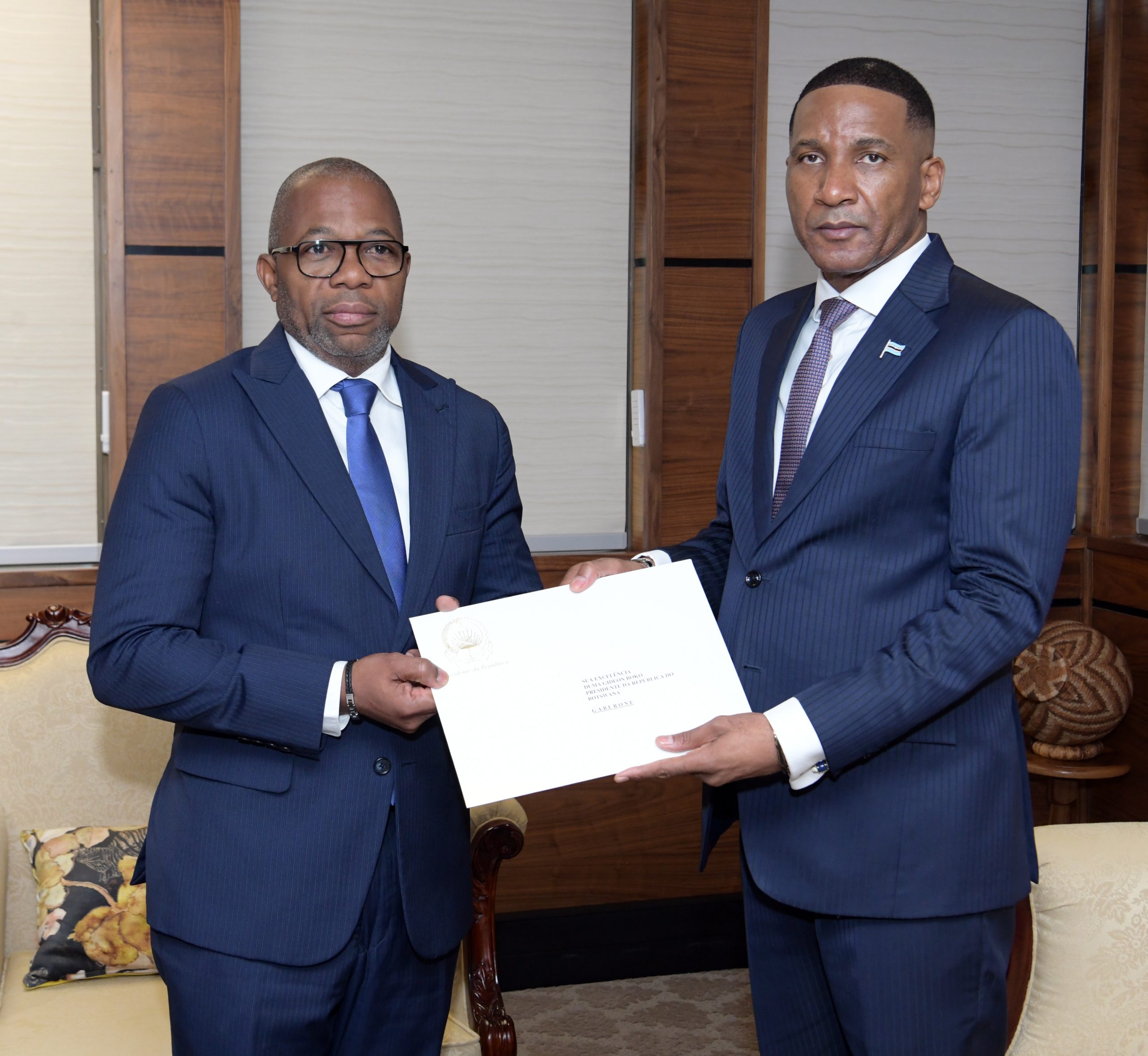 Botswana keen to donate elephants to Angola