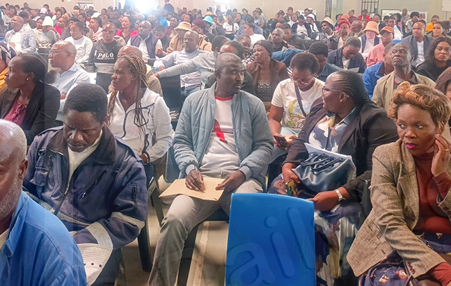 Mogokgo o Tshwenngwa ke Tshenyo ya Didirisiwa mo Sekoleng