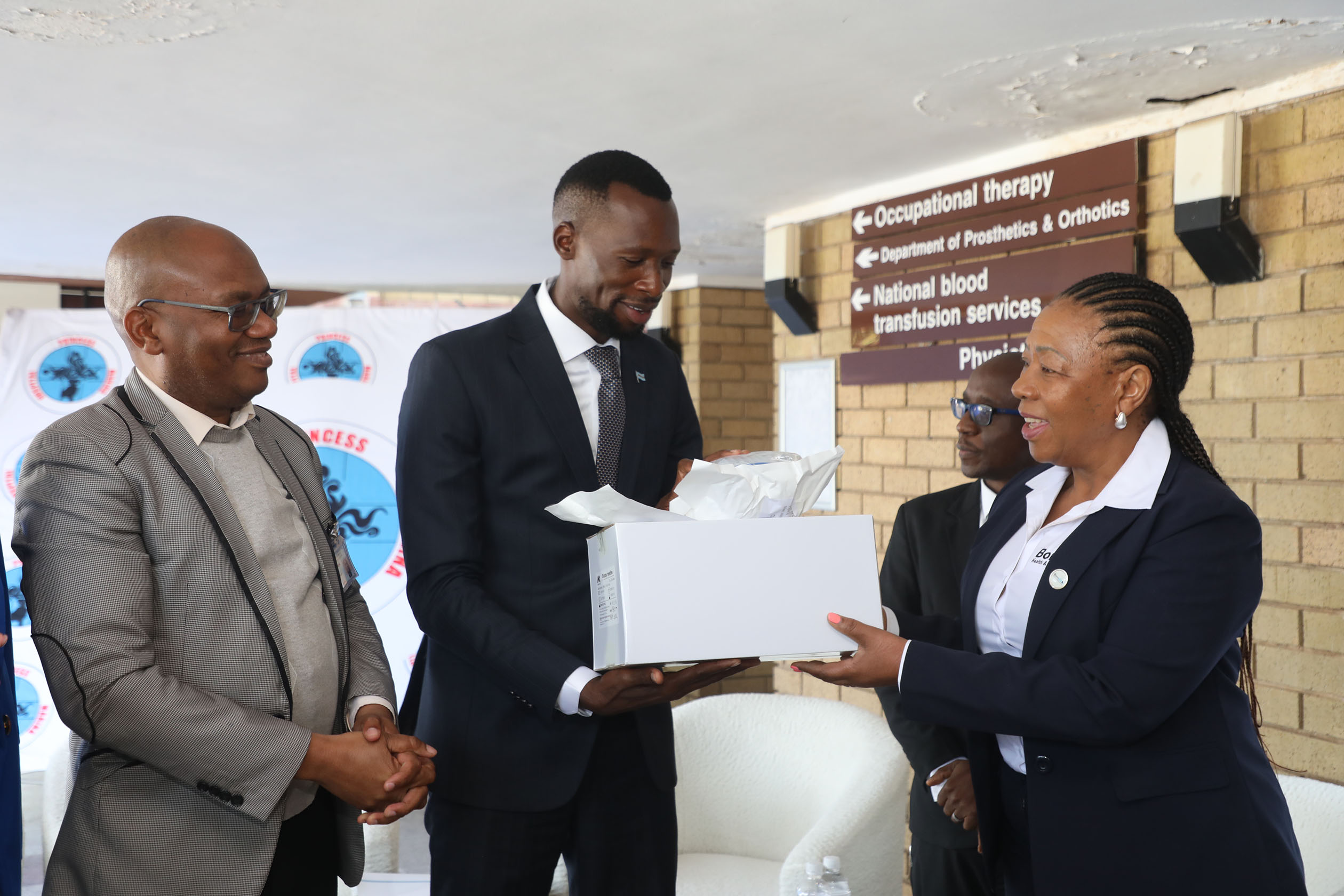 Bomaid donates to Breast and Endocrine Unit